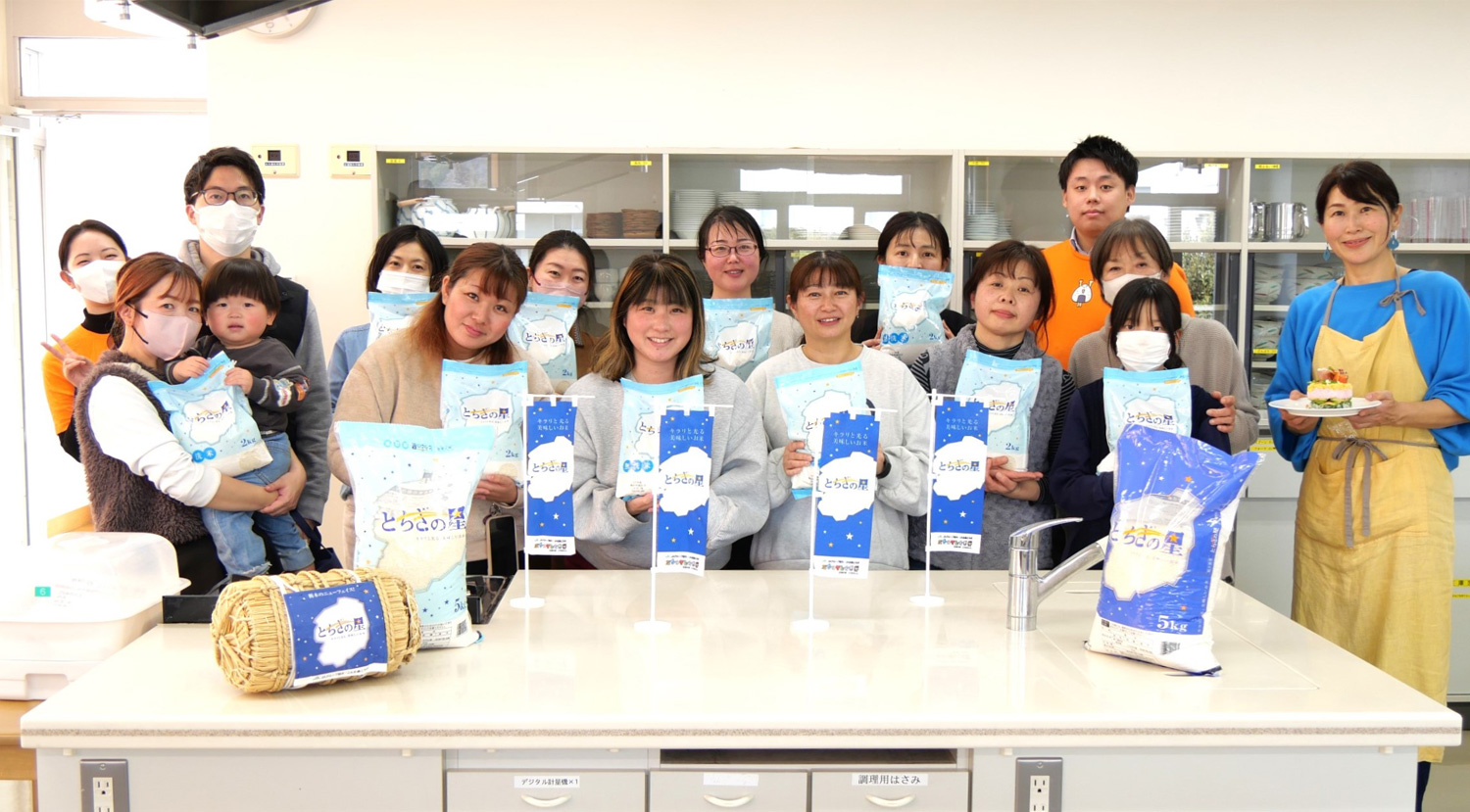 家計にやさしい無洗米で時短料理！ひな祭りにもぴったり「無洗米でケーキ寿司」